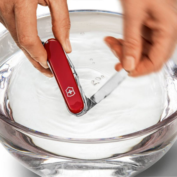 Čiščenje in nega žepnih nožev